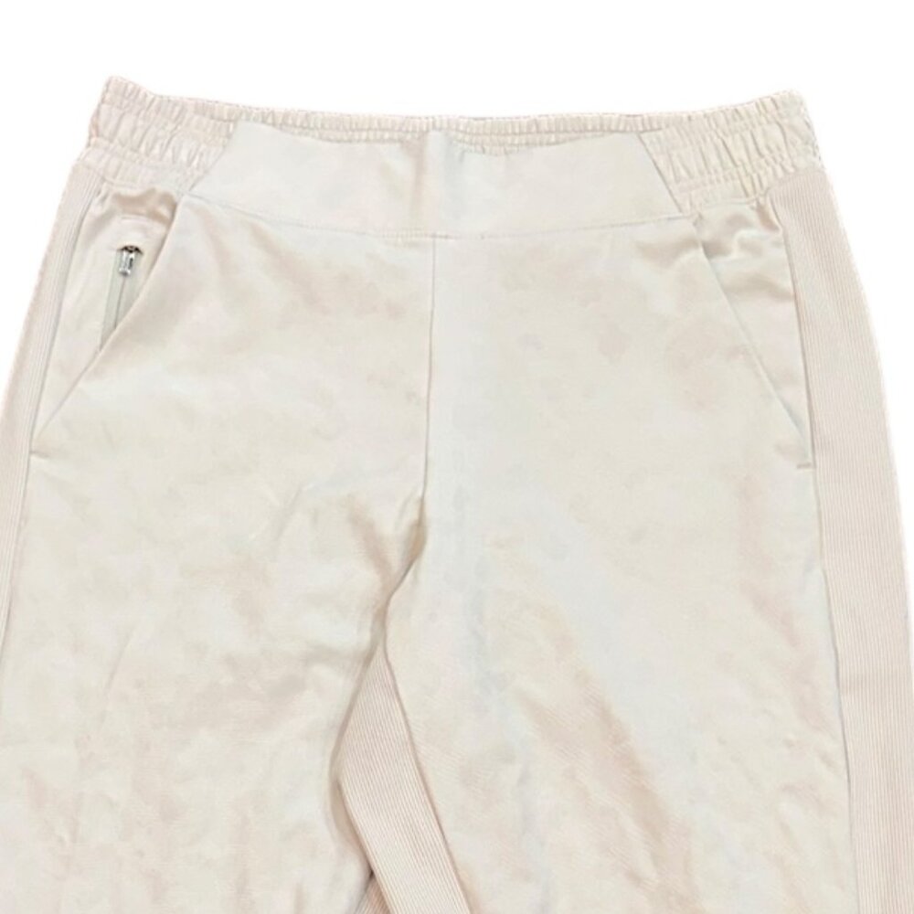 Athleta Brooklyn Textured Jogger Size 4 Beige Leopard Print Travel Abalone Grey - Picture 2 of 7